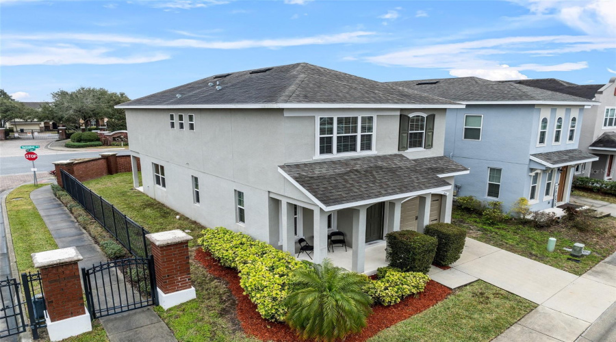 Davenport, Florida 33896, 4 Bedrooms Bedrooms, ,3 Bathroomsbathrooms,Residential,For Sale,Aberdeen Street,Mfro6275105