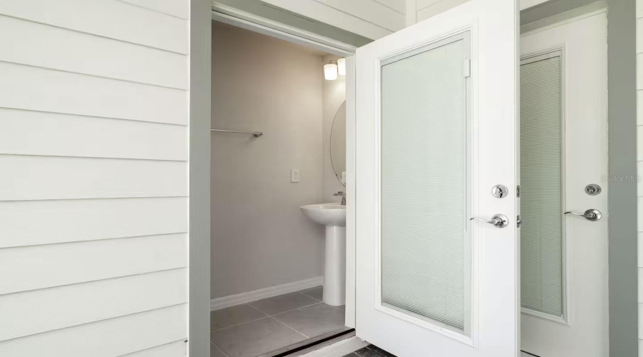 DAVENPORT, Florida 33897, 5 Bedrooms Bedrooms, ,4 BathroomsBathrooms,Residential,For Sale,LANA,0,MFRO6266112