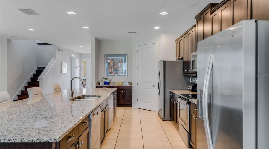 KISSIMMEE, Florida 34747, 9 Bedrooms Bedrooms, ,8 BathroomsBathrooms,Residential,For Sale,GRABEN,0,MFRO6273977