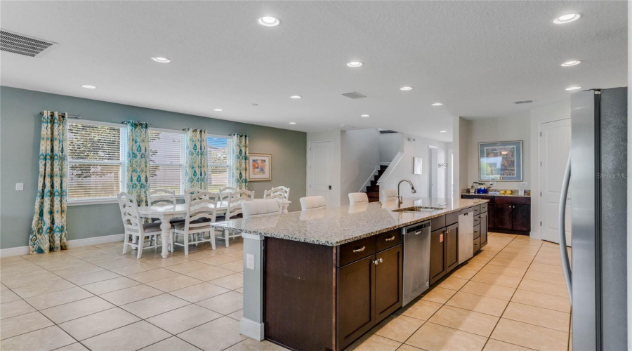 KISSIMMEE, Florida 34747, 9 Bedrooms Bedrooms, ,8 BathroomsBathrooms,Residential,For Sale,GRABEN,0,MFRO6273977
