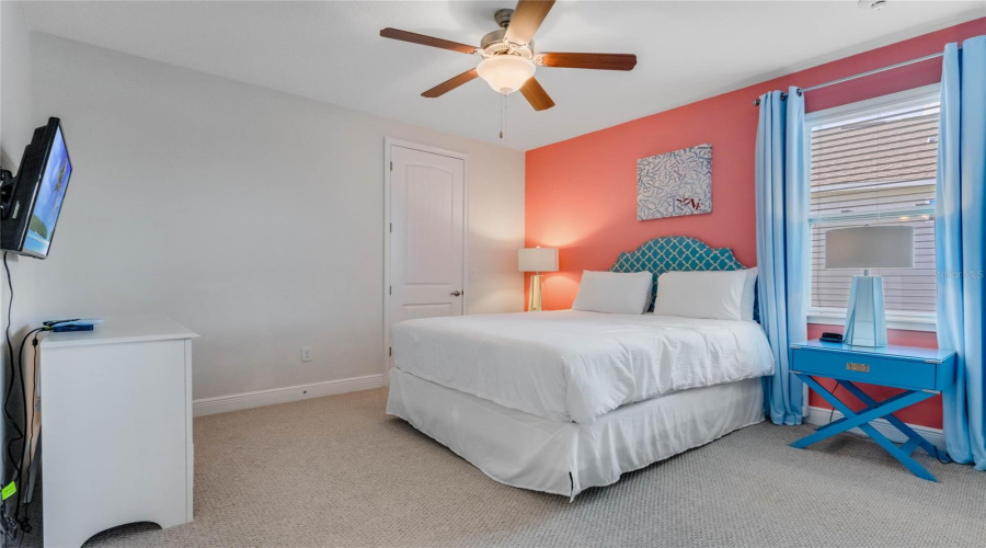 KISSIMMEE, Florida 34747, 9 Bedrooms Bedrooms, ,8 BathroomsBathrooms,Residential,For Sale,GRABEN,0,MFRO6273977