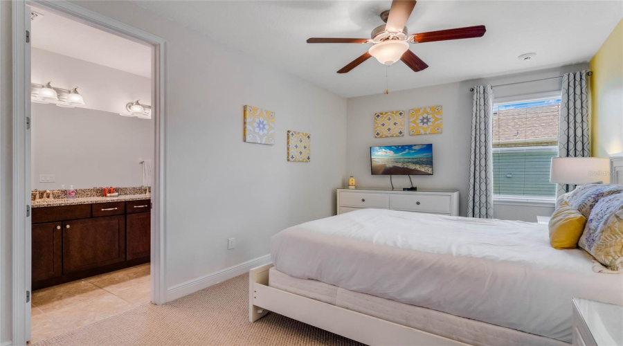 KISSIMMEE, Florida 34747, 9 Bedrooms Bedrooms, ,8 BathroomsBathrooms,Residential,For Sale,GRABEN,0,MFRO6273977