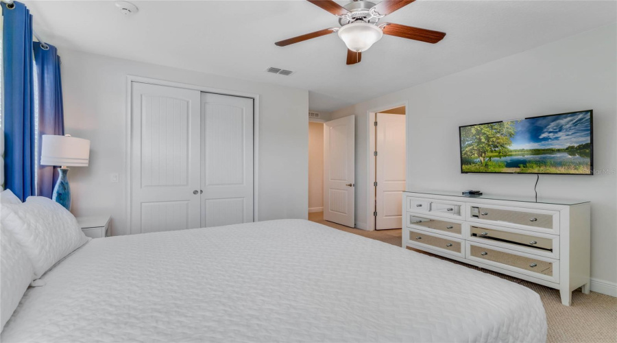 KISSIMMEE, Florida 34747, 9 Bedrooms Bedrooms, ,8 BathroomsBathrooms,Residential,For Sale,GRABEN,0,MFRO6273977