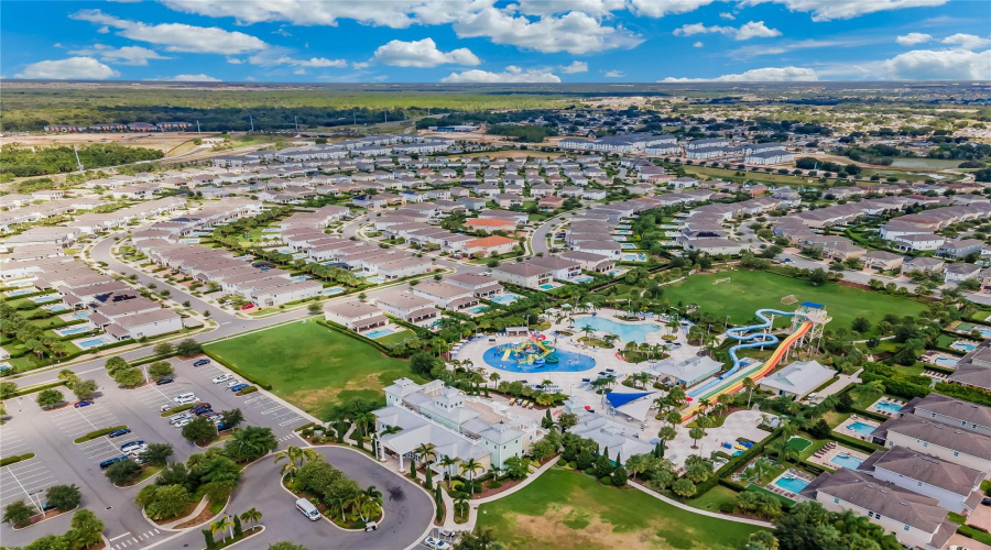 KISSIMMEE, Florida 34747, 9 Bedrooms Bedrooms, ,8 BathroomsBathrooms,Residential,For Sale,GRABEN,0,MFRO6273977