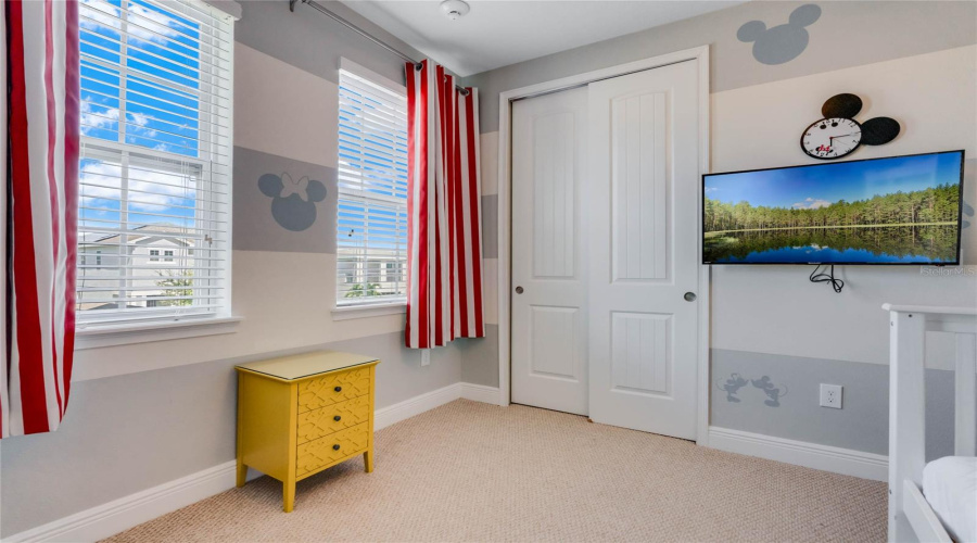 KISSIMMEE, Florida 34747, 9 Bedrooms Bedrooms, ,8 BathroomsBathrooms,Residential,For Sale,GRABEN,0,MFRO6273977