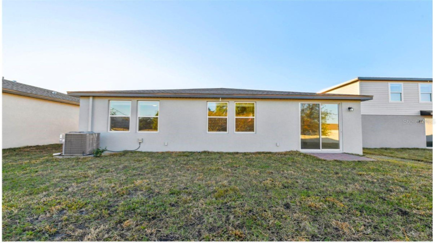 Davenport, Florida 33837, 3 Bedrooms Bedrooms, ,2 Bathroomsbathrooms,Residential,For Sale,White Tail,Mfrs5119455