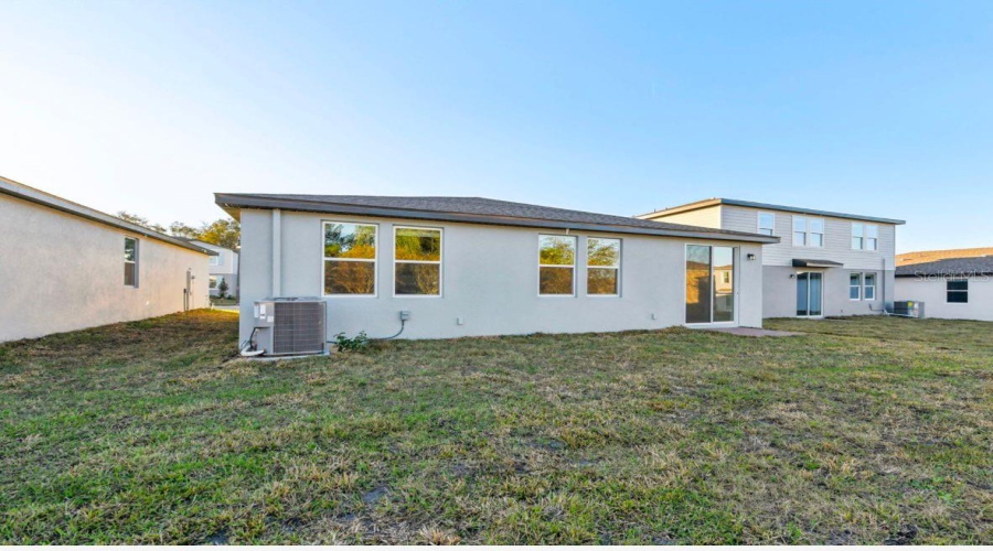 Davenport, Florida 33837, 3 Bedrooms Bedrooms, ,2 Bathroomsbathrooms,Residential,For Sale,White Tail,Mfrs5119455