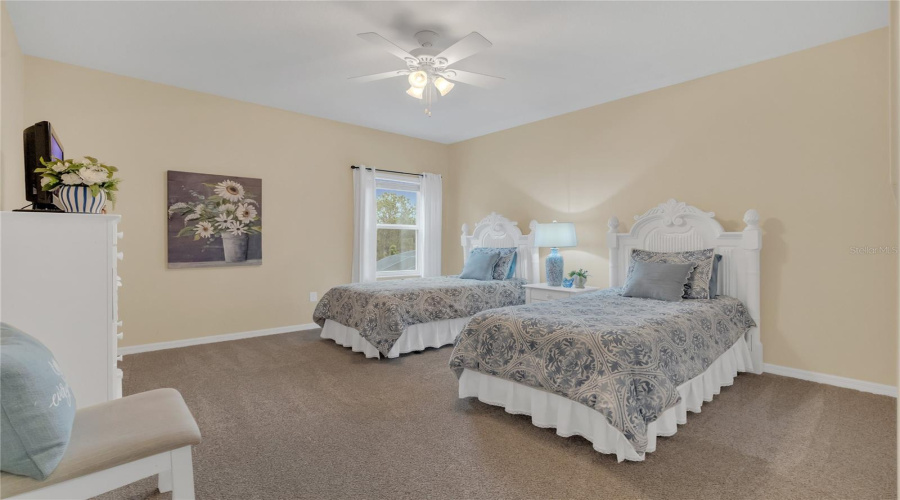 Davenport, Florida 33837, 5 Bedrooms Bedrooms, ,4 Bathroomsbathrooms,Residential,For Sale,Yellow Snapdragon,Mfro6268157