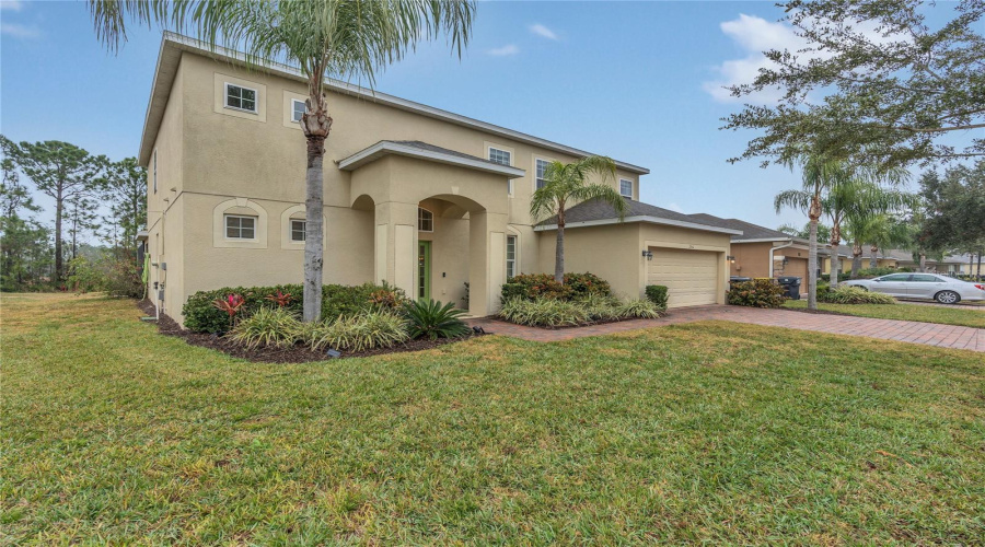 Davenport, Florida 33837, 5 Bedrooms Bedrooms, ,4 Bathroomsbathrooms,Residential,For Sale,Yellow Snapdragon,Mfro6268157