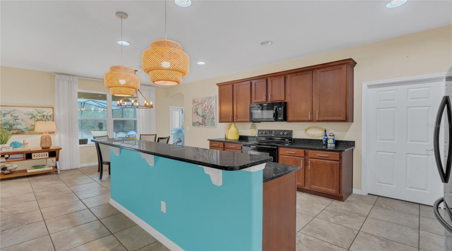 Davenport, Florida 33837, 5 Bedrooms Bedrooms, ,4 Bathroomsbathrooms,Residential,For Sale,Yellow Snapdragon,Mfro6268157