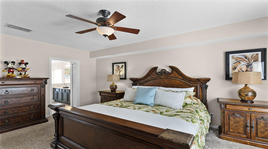 KISSIMMEE, Florida 34747, 5 Bedrooms Bedrooms, ,4 BathroomsBathrooms,Residential,For Sale,LA ISLA,0,MFRS5119558