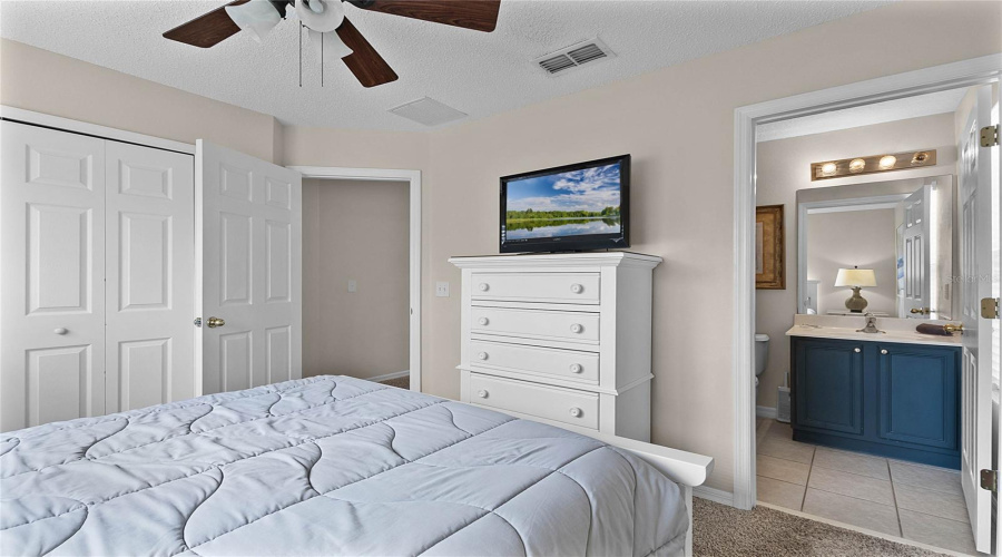 KISSIMMEE, Florida 34747, 5 Bedrooms Bedrooms, ,4 BathroomsBathrooms,Residential,For Sale,LA ISLA,0,MFRS5119558