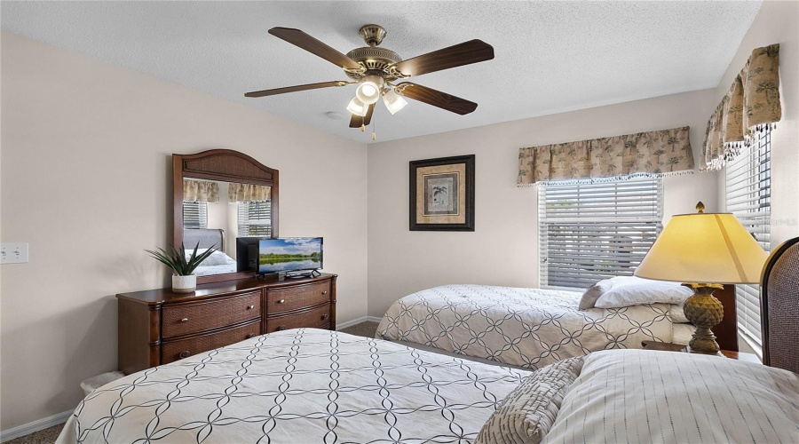 KISSIMMEE, Florida 34747, 5 Bedrooms Bedrooms, ,4 BathroomsBathrooms,Residential,For Sale,LA ISLA,0,MFRS5119558