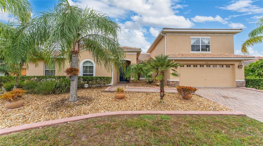 Kissimmee, Florida 34746, 4 Bedrooms Bedrooms, ,3 Bathroomsbathrooms,Residential,For Sale,Navigator,Mfrs5119417