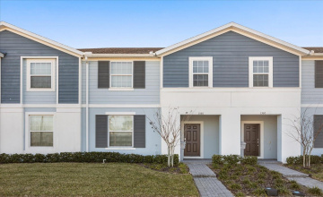 DAVENPORT, Florida 33897, 5 Bedrooms Bedrooms, ,4 BathroomsBathrooms,Residential,For Sale,LAVA TREE,0,MFRO6276437
