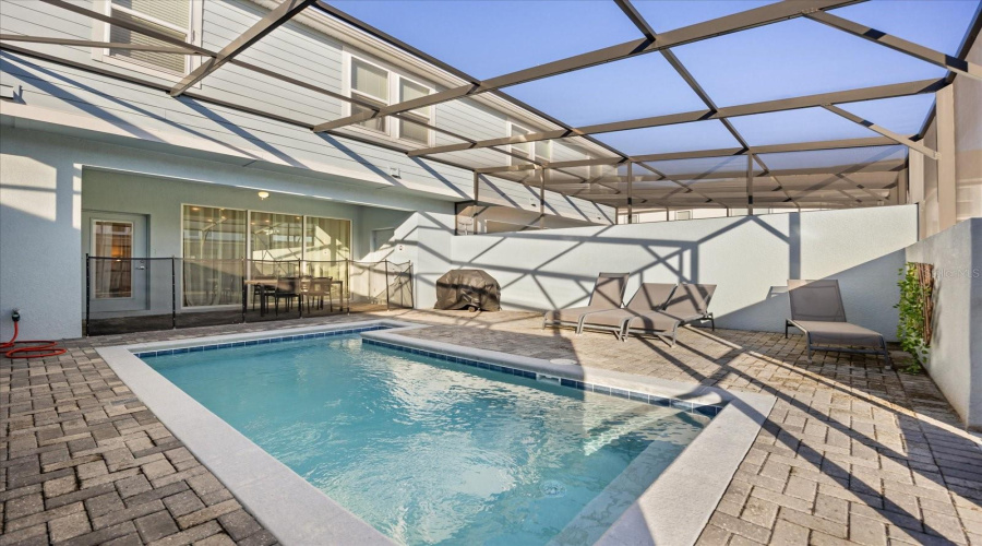 DAVENPORT, Florida 33897, 5 Bedrooms Bedrooms, ,4 BathroomsBathrooms,Residential,For Sale,LAVA TREE,0,MFRO6276437