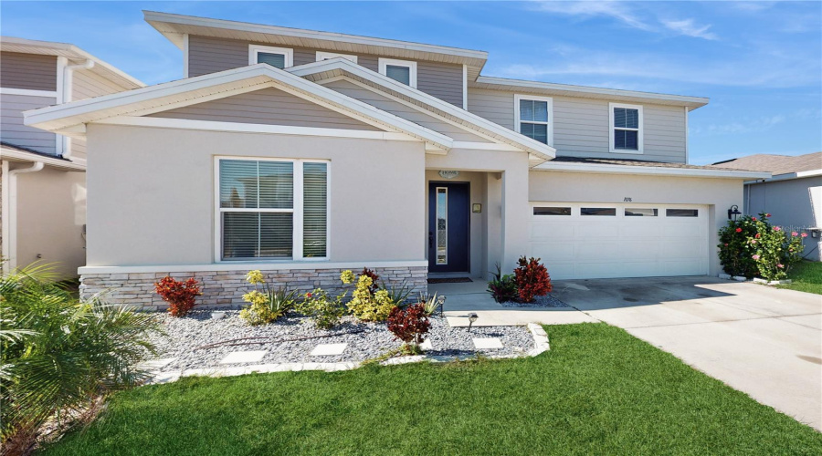 DAVENPORT, Florida 33837, 5 Bedrooms Bedrooms, ,3 BathroomsBathrooms,Residential,For Sale,SUGARWOOD,MFRTB8344286