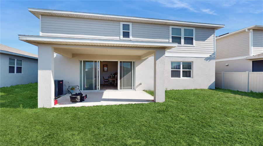 DAVENPORT, Florida 33837, 5 Bedrooms Bedrooms, ,3 BathroomsBathrooms,Residential,For Sale,SUGARWOOD,MFRTB8344286