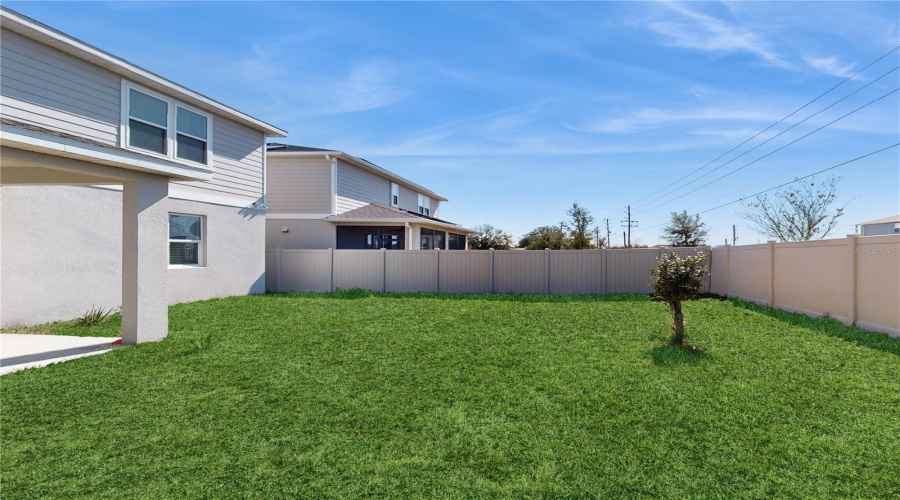 DAVENPORT, Florida 33837, 5 Bedrooms Bedrooms, ,3 BathroomsBathrooms,Residential,For Sale,SUGARWOOD,MFRTB8344286