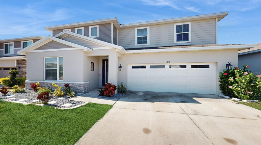DAVENPORT, Florida 33837, 5 Bedrooms Bedrooms, ,3 BathroomsBathrooms,Residential,For Sale,SUGARWOOD,MFRTB8344286