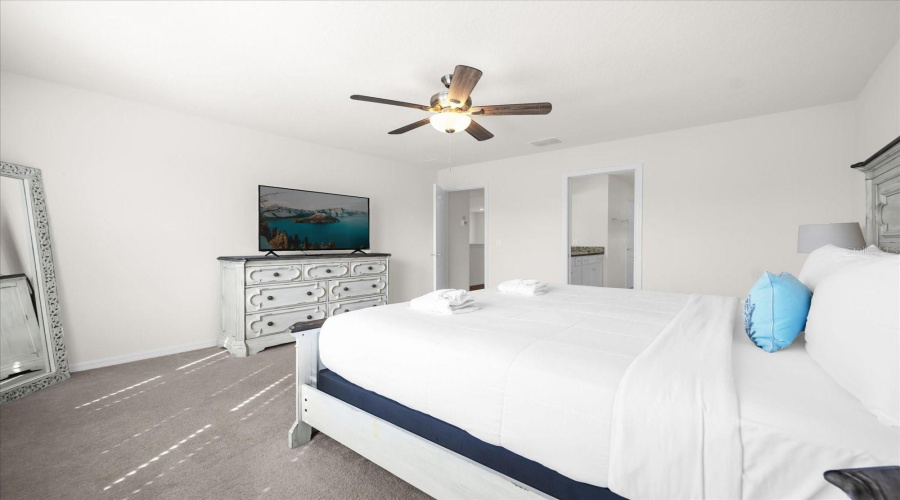 DAVENPORT, Florida 33837, 5 Bedrooms Bedrooms, ,4 BathroomsBathrooms,Residential,For Sale,OAKMOSS,0,MFRO6274422