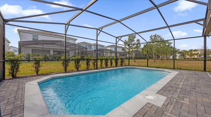 DAVENPORT, Florida 33837, 5 Bedrooms Bedrooms, ,4 BathroomsBathrooms,Residential,For Sale,OAKMOSS,0,MFRO6274422