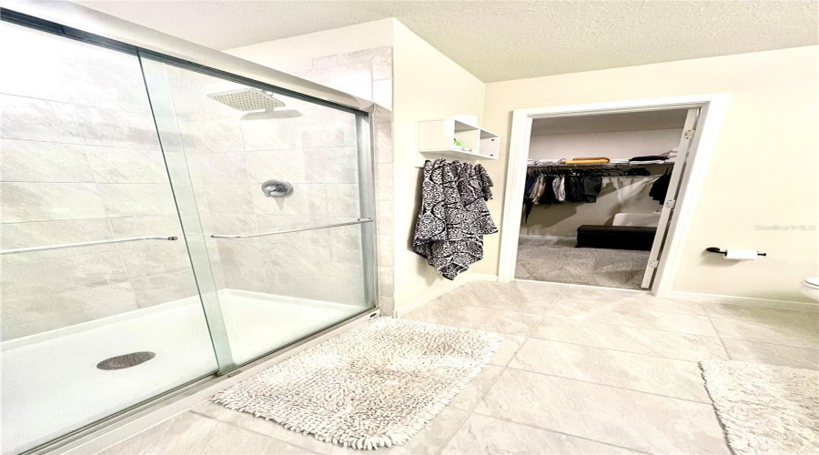 KISSIMMEE, Florida 34746, 4 Bedrooms Bedrooms, ,3 BathroomsBathrooms,Residential,For Sale,WOODMONT,MFRS5119525