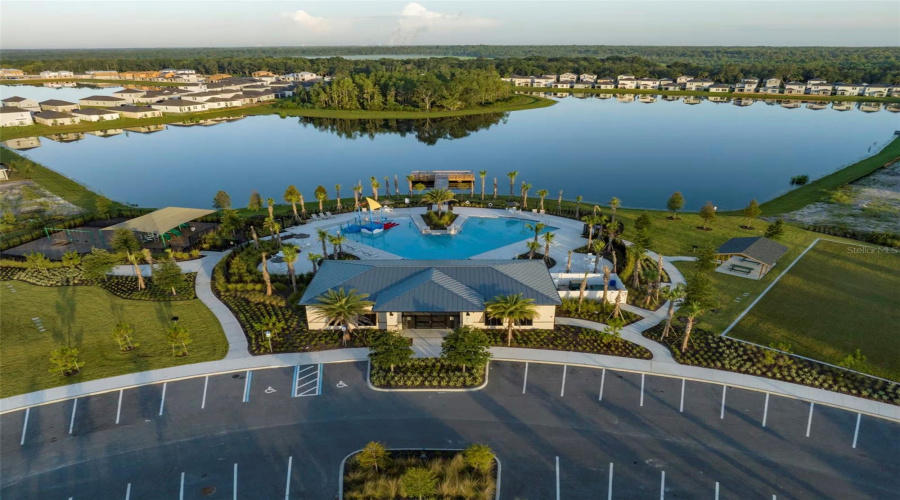KISSIMMEE, Florida 34746, 4 Bedrooms Bedrooms, ,3 BathroomsBathrooms,Residential,For Sale,WOODMONT,MFRS5119525