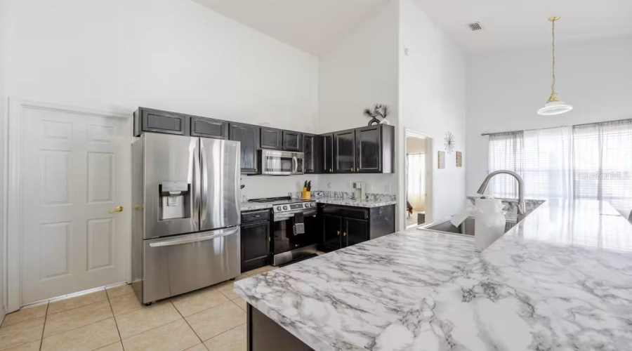 DAVENPORT, Florida 33897, 4 Bedrooms Bedrooms, ,2 BathroomsBathrooms,Residential,For Sale,CORVINA,0,MFRP4933549
