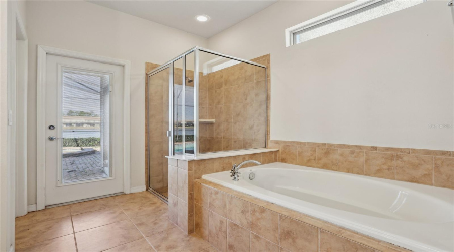 KISSIMMEE, Florida 34747, 9 Bedrooms Bedrooms, ,6 BathroomsBathrooms,Residential,For Sale,CORCOVADO,0,MFRO6275641