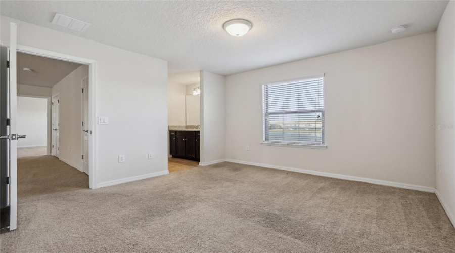 KISSIMMEE, Florida 34747, 9 Bedrooms Bedrooms, ,6 BathroomsBathrooms,Residential,For Sale,CORCOVADO,0,MFRO6275641
