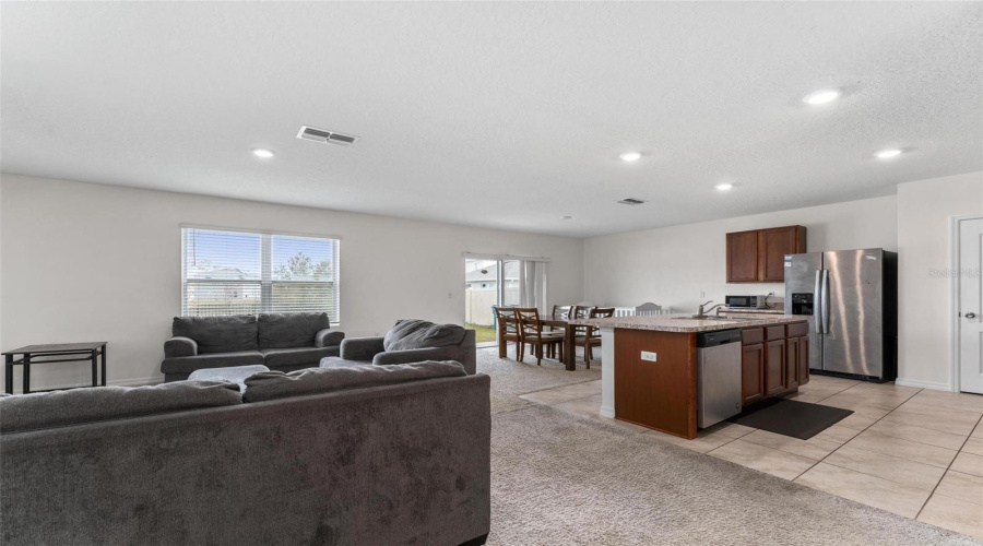 DAVENPORT, Florida 33837, 4 Bedrooms Bedrooms, ,2 BathroomsBathrooms,Residential,For Sale,EAGLEVIEW,0,MFRS5118953