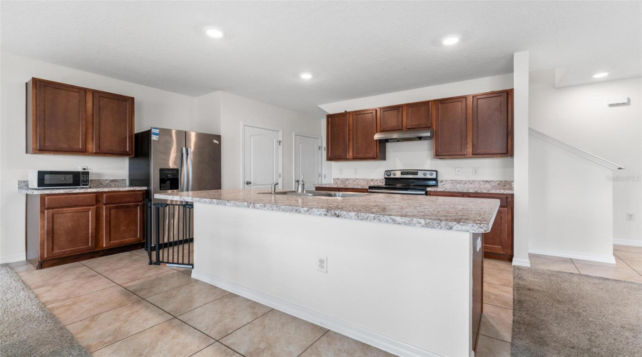 DAVENPORT, Florida 33837, 4 Bedrooms Bedrooms, ,2 BathroomsBathrooms,Residential,For Sale,EAGLEVIEW,0,MFRS5118953