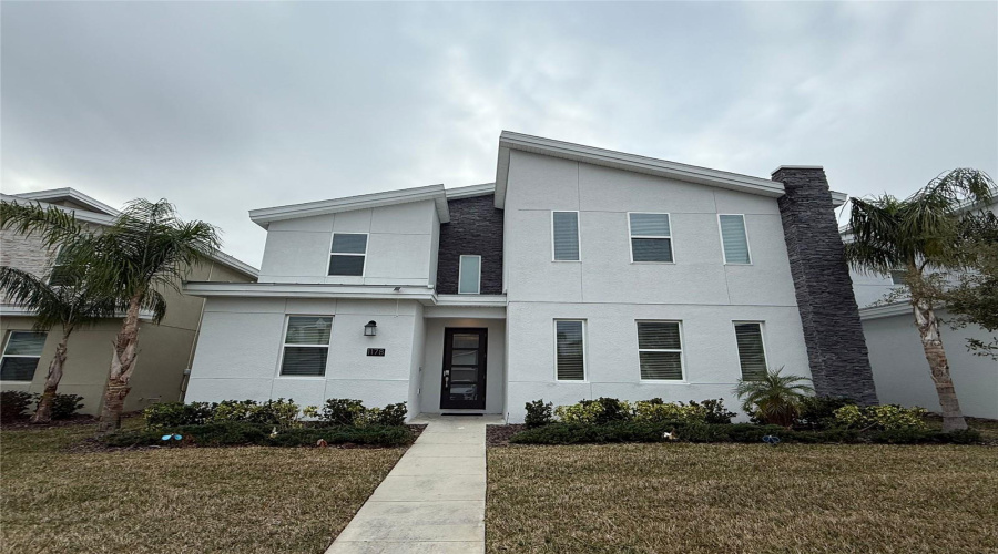 Davenport, Florida 33896, 8 Bedrooms Bedrooms, ,5 Bathroomsbathrooms,Residential,For Sale,Drop,Mfro6277071