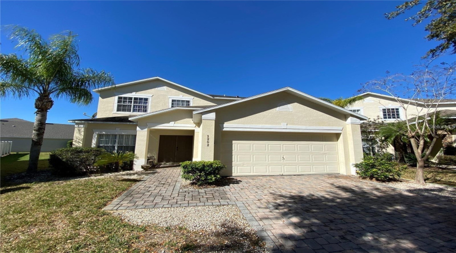 Kissimmee, Florida 34746, 5 Bedrooms Bedrooms, ,3 Bathroomsbathrooms,Residential,For Sale,Cumbrian Lakes,Mfrs5119682