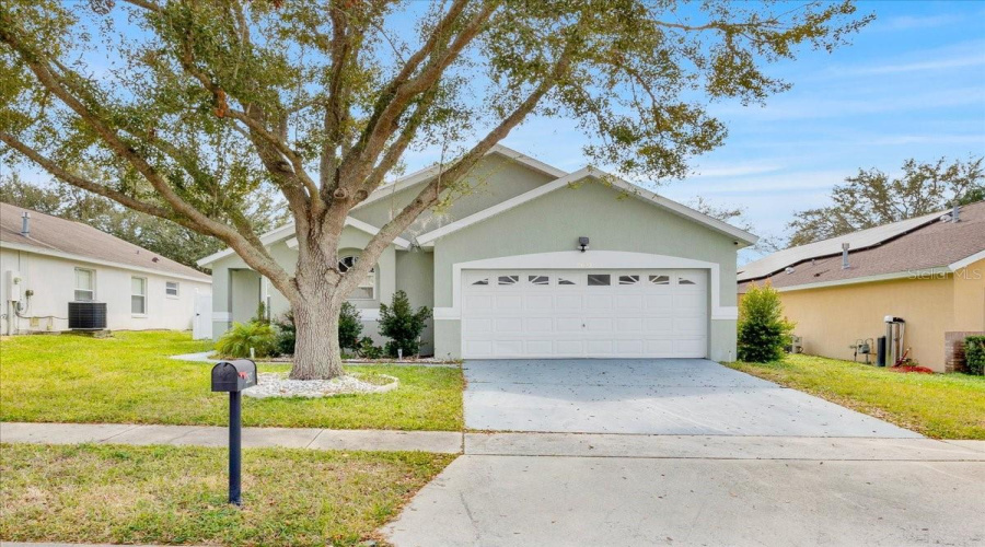 Kissimmee, Florida 34747, 4 Bedrooms Bedrooms, ,3 Bathroomsbathrooms,Residential,For Sale,Oneida,Mfro6276850