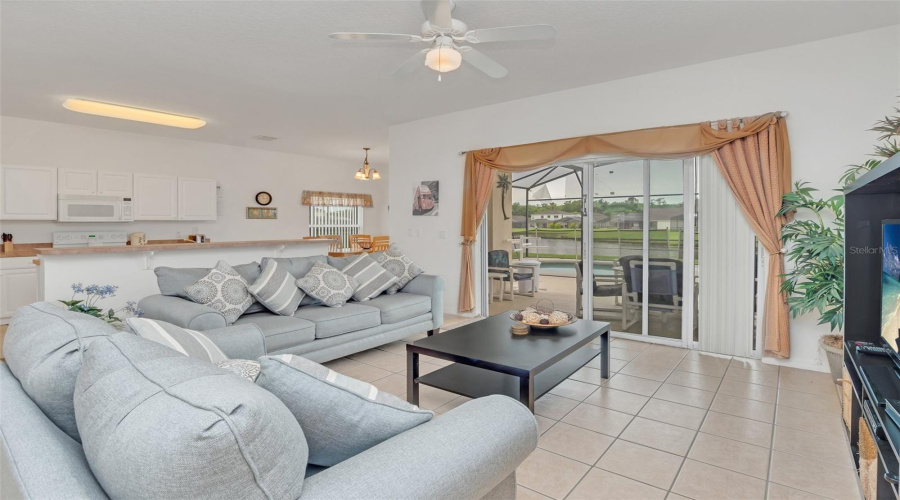 Kissimmee, Florida 34746, 6 Bedrooms Bedrooms, ,4 Bathroomsbathrooms,Residential,For Sale,Cumbrian Lakes,Mfro6265219