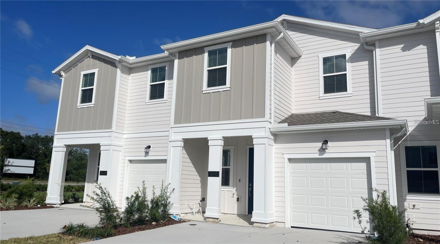 Kissimmee, Florida 34747, 3 Bedrooms Bedrooms, ,2 Bathroomsbathrooms,Residential,For Sale,Danube,Mfrs5103308