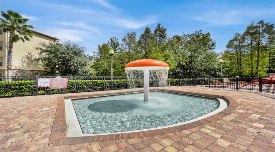 DAVENPORT, Florida 33896, 2 Bedrooms Bedrooms, ,2 BathroomsBathrooms,Residential,For Sale,TUSCAN,MFRO6230905