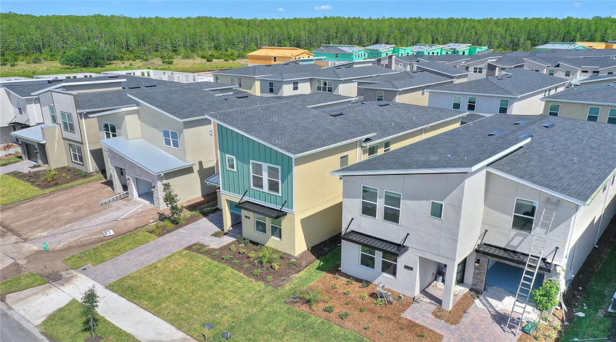 KISSIMMEE, Florida 34746, 6 Bedrooms Bedrooms, ,5 BathroomsBathrooms,Residential,For Sale,PROLOGUE,0,MFRO6276716