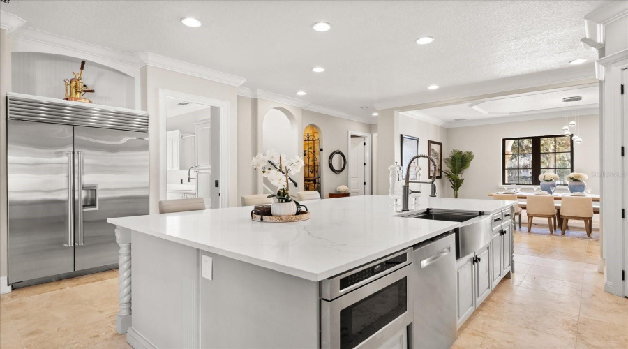 CELEBRATION, Florida 34747, 6 Bedrooms Bedrooms, ,4 BathroomsBathrooms,Residential,For Sale,ACADIA,MFRO6276864