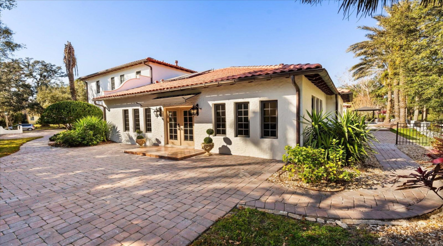 CELEBRATION, Florida 34747, 6 Bedrooms Bedrooms, ,4 BathroomsBathrooms,Residential,For Sale,ACADIA,MFRO6276864
