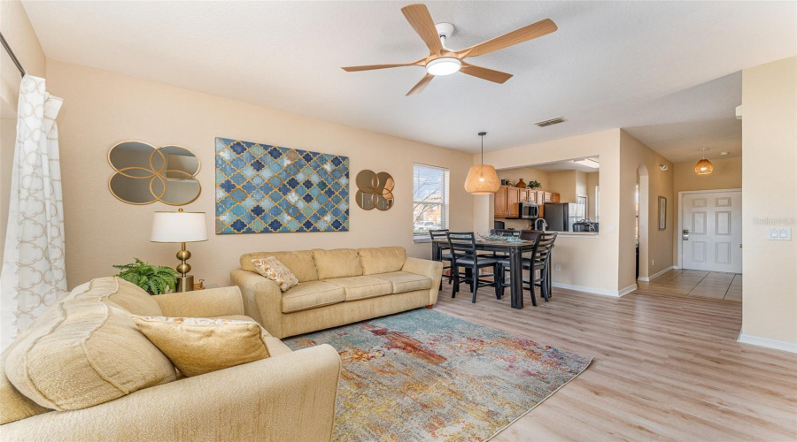 DAVENPORT, Florida 33897, 4 Bedrooms Bedrooms, ,3 BathroomsBathrooms,Residential,For Sale,CALABRIA,0,MFRO6278045