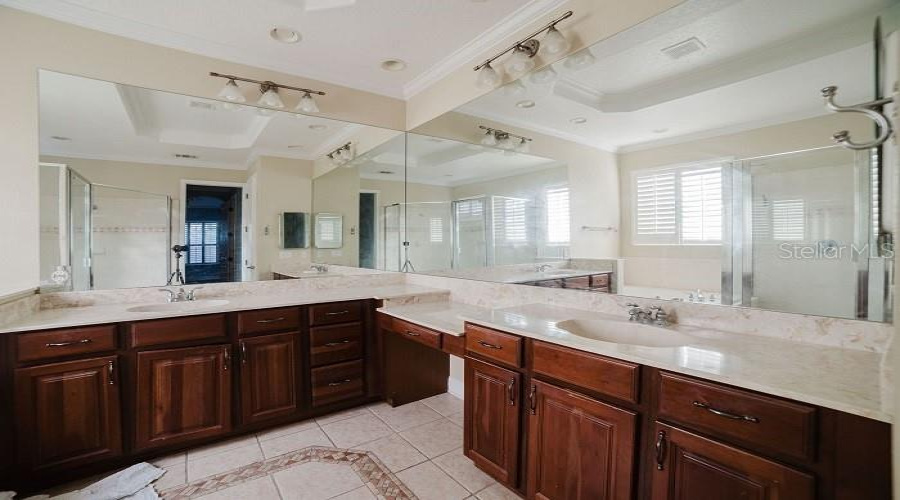 Orlando, Florida 32836, 4 Bedrooms Bedrooms, ,3 Bathroomsbathrooms,Residential,For Sale,Via Bella Notte,Mfro6239470