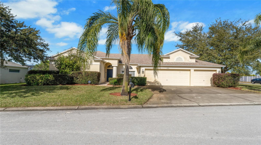 Davenport, Florida 33837, 5 Bedrooms Bedrooms, ,3 Bathroomsbathrooms,Residential,For Sale,Grand Reserve,Mfro6278613