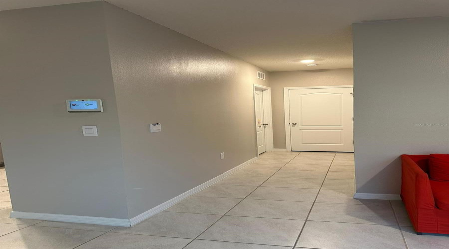 Davenport, Florida 33837, 3 Bedrooms Bedrooms, ,2 Bathroomsbathrooms,Residential,For Sale,Chinoy,Mfrs5120152