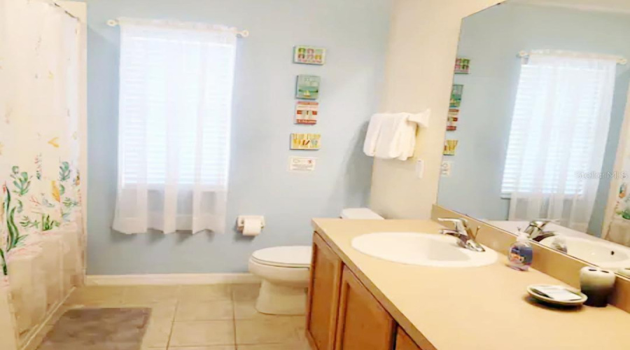 Davenport, Florida 33896, 5 Bedrooms Bedrooms, ,3 Bathroomsbathrooms,Residential,For Sale,Cypress Pointe,Mfro6278290