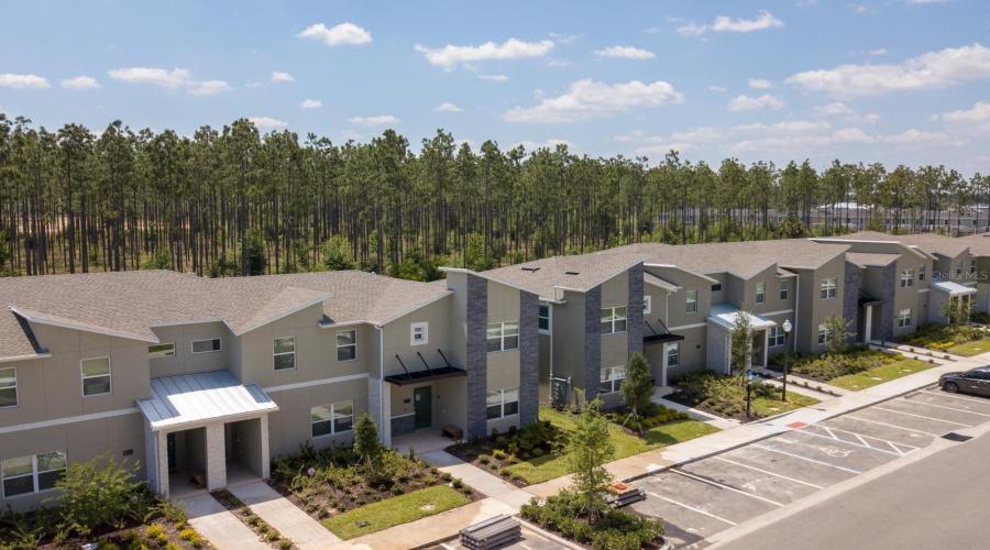 DAVENPORT, Florida 33896, 4 Bedrooms Bedrooms, ,3 BathroomsBathrooms,Residential,For Sale,PEBBLE BEACH,MFRS5120157