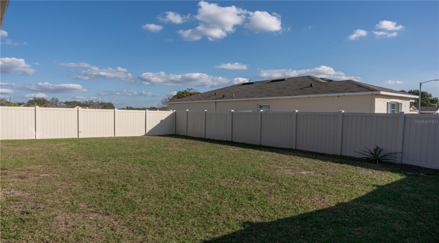 DAVENPORT, Florida 33837, 4 Bedrooms Bedrooms, ,2 BathroomsBathrooms,Residential,For Sale,BERNARD,0,MFRTB8346586