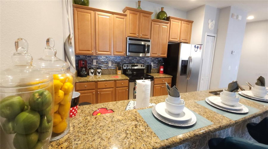 KISSIMMEE, Florida 34747, 4 Bedrooms Bedrooms, ,3 BathroomsBathrooms,Residential,For Sale,CALIFORNIA PALM,0,MFRS5120291